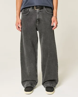 Tvättade svarta superbaggy jeans