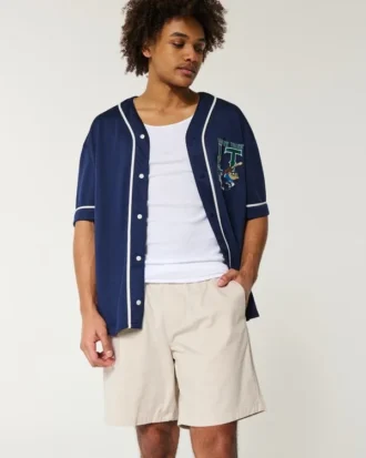 Twill-shorts som slutar ovanför knäet