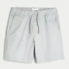 Twill-shorts som slutar ovanför knäet Twill-shorts som slutar ovanför knäet