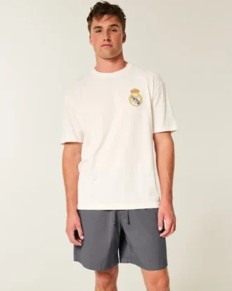 Twillshorts ovanför knäet