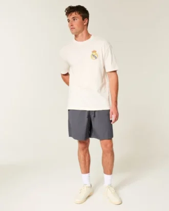 Twillshorts ovanför knäet