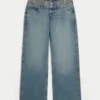 Ultra låg midja, medium tvätt, broderad midja, baggy jeans Ultra låg midja, medium tvätt, broderad midja, baggy jeans