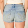 Ultralåga shorts i mediumtvättad denim Ultralåga shorts i mediumtvättad denim