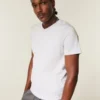 V-ringad T-shirt