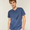 V-ringad T-shirt