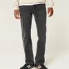 Vättade svarta raka jeans Vättade svarta raka jeans